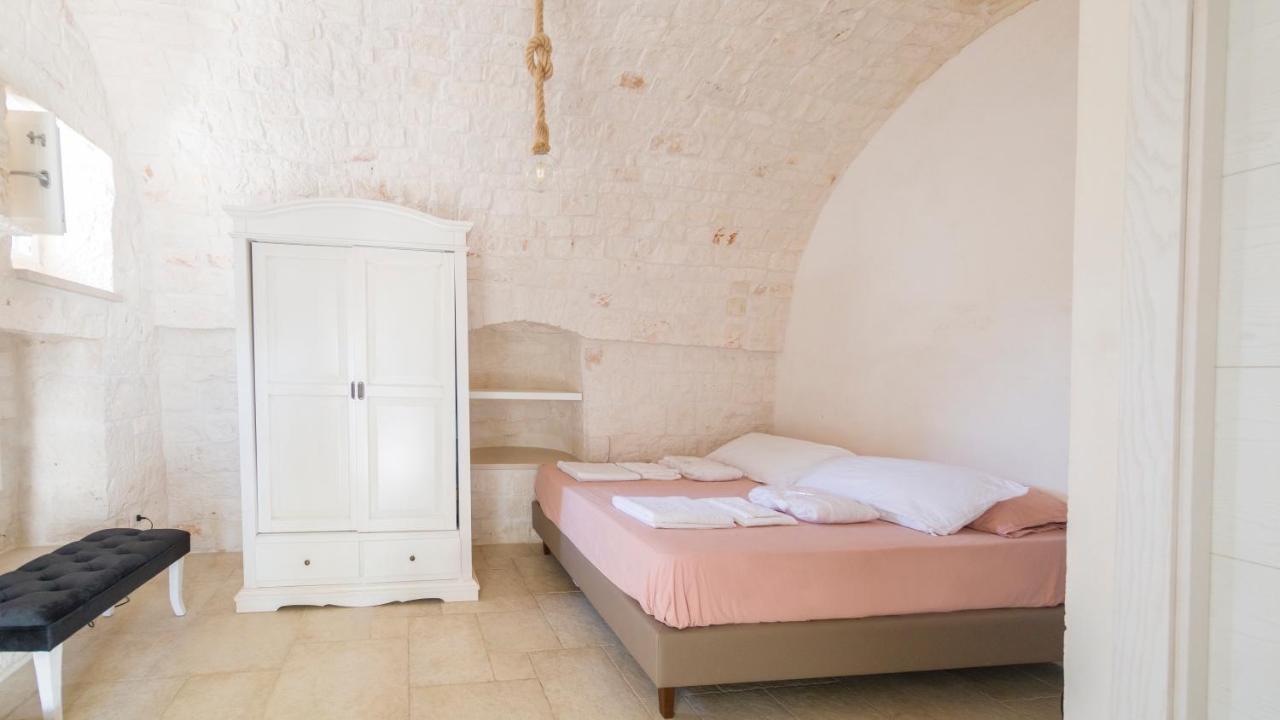 Martina Trulli Relais Daire Locorotondo Dış mekan fotoğraf